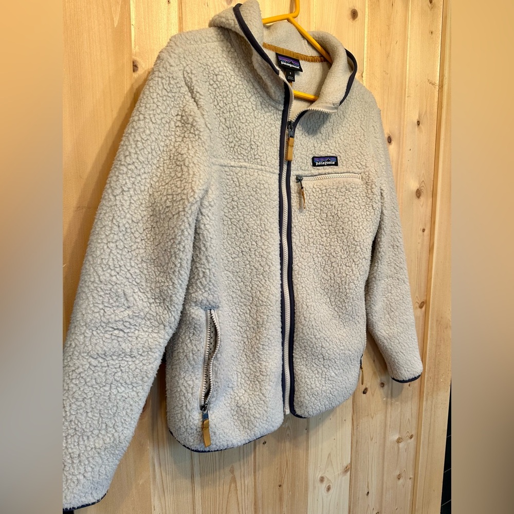 Patagonia Full Zip Retro Pile Hooded Fleece - Picture 2 of 5